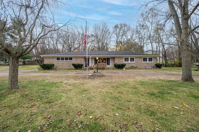 front view picture of 115 Christy Drive, Battle Creek, MI. 49015