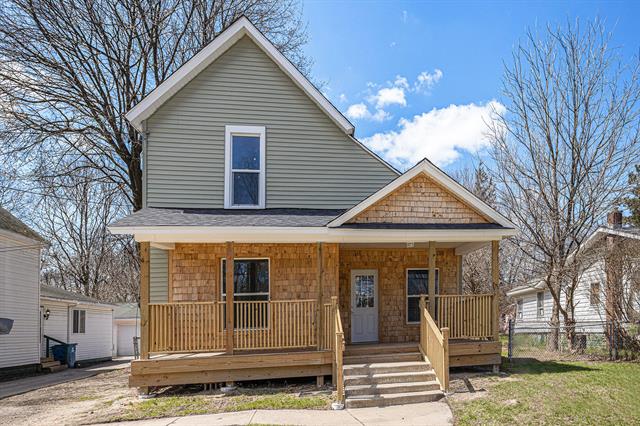 front view picture of 227 Oneita Street, Battle Creek, MI. 49037