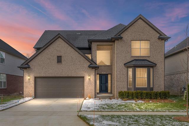 front view picture of 4907 Alder Court, Troy, MI. 48085