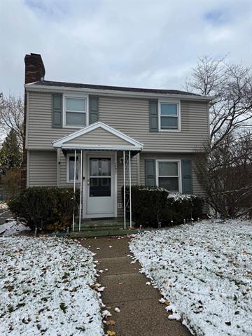 front view picture of 1221 Pershing Drive, Lansing, MI. 48910