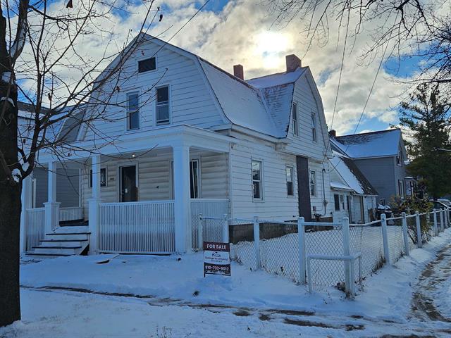 front view picture of 500 E Indiana Street, Bay City, MI. 48708