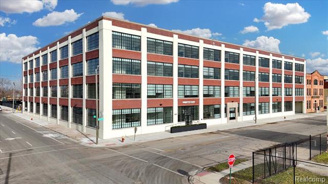 front view picture of 411 Piquette Avenue, Detroit, MI. 48202