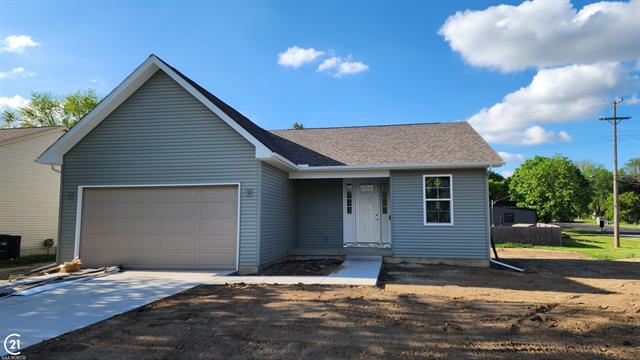 front view picture of 188 School House Drive, Imlay City, MI. 48444