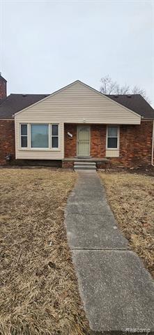 front view picture of 17700 Edinborough Road, Detroit, MI. 48219