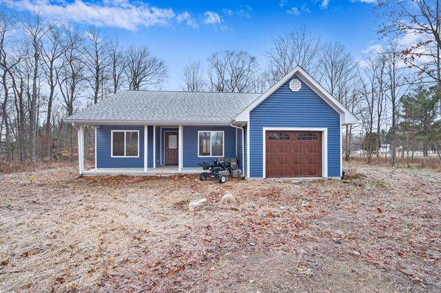front view picture of 20449 Thornapple Lane, Big Rapids, MI. 49307