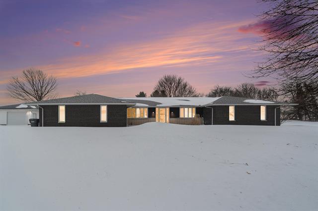 front view picture of 7217 W U Avenue, Schoolcraft, MI. 49087