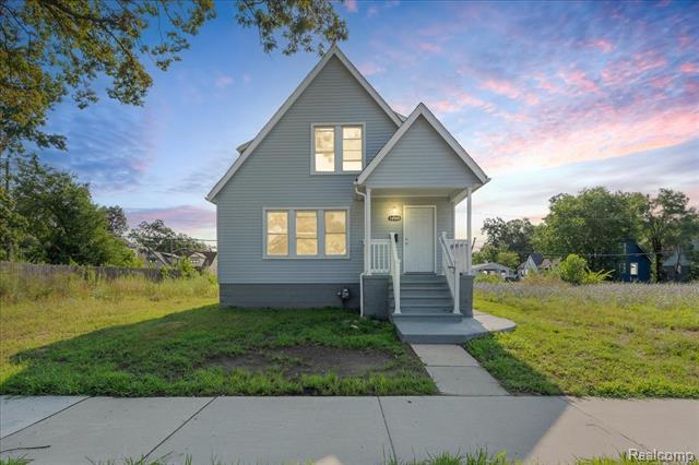 front view picture of 16508 Turner Street, Detroit, MI. 48221