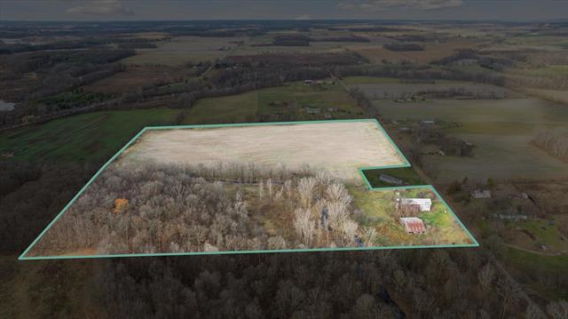 front view picture of 9400 Brott Rd, Reading, MI. 49274