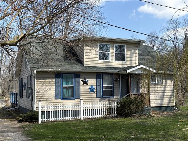 front view picture of 53075 M 51 N, Dowagiac, MI. 49047