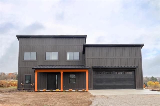front view picture of 2458 Maes Rd Road, West Branch, MI. 48661