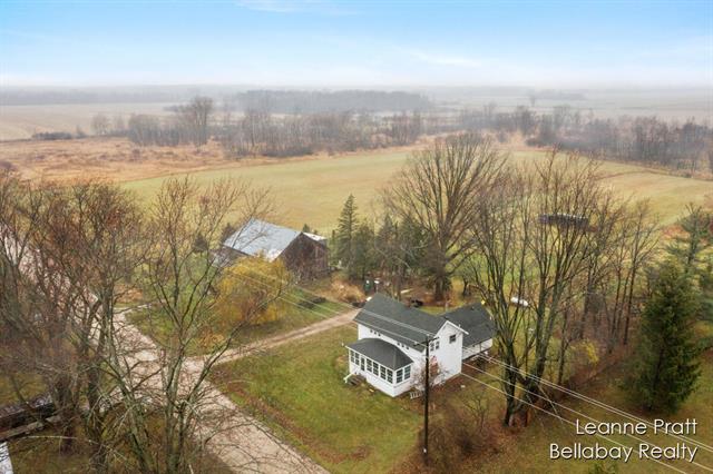 front view picture of 19266 W Cannonsville Road, Pierson, MI. 49339