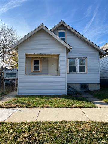 front view picture of 13763 Sparling Street, Hamtramck, MI. 48212