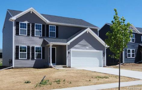 front view picture of 8196 Moonlight Creek Lane, Fowlerville, MI. 48836