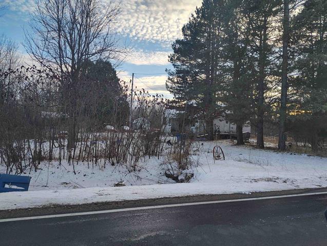 front view picture of 4705 Waltan Road, Vassar, MI. 48768