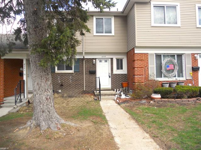 front view picture of 8203 Farnum Street, Warren, MI. 48093