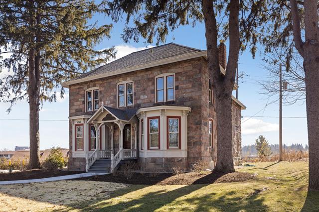 front view picture of 4540 Geddes Road, Ann Arbor, MI. 48105