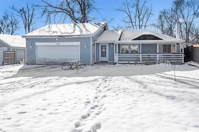 front view picture of 625 Hutchinson Street, Kalamazoo, MI. 49008