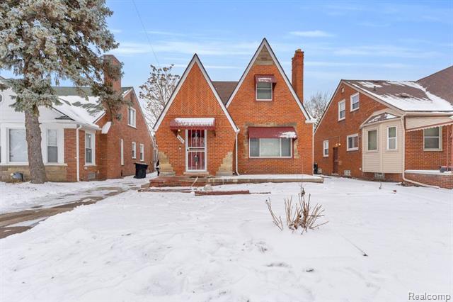 front view picture of 18661 S Tracey Street W, Detroit, MI. 48235
