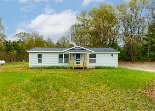 front view picture of 4885 E Apple Avenue, Muskegon, MI. 49442