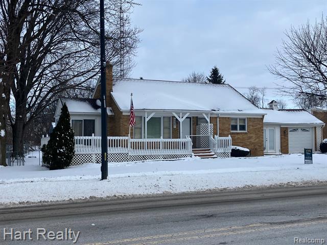 front view picture of 2067 E Main Street, Ubly, MI. 48475