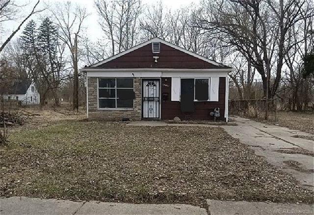 front view picture of 15451 Grayfield Street, Detroit, MI. 48223