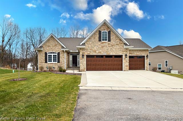 front view picture of 38 Fox Hollow Drive, Metamora, MI. 48455