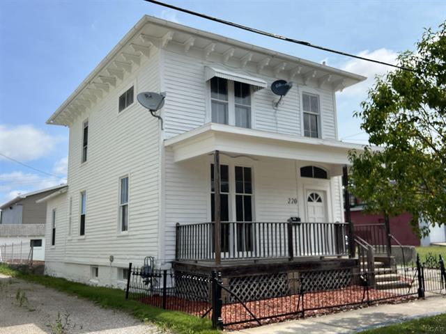 front view picture of 220 W Church Street, Adrian, MI. 49221
