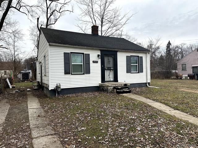 front view picture of 20093 Faust Avenue, Detroit, MI. 48219