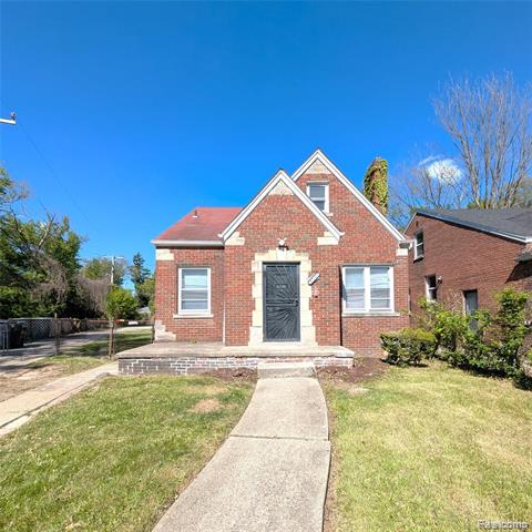 front view picture of 9131 Wayburn Street, Detroit, MI. 48224