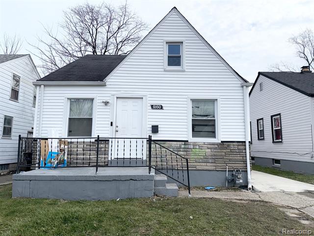 front view picture of 9160 Winthrop Street, Detroit, MI. 48228