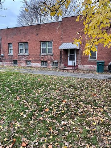 front view picture of 1403 Champaign Road, Lincoln Park, MI. 48146
