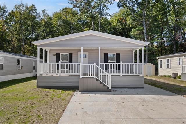 front view picture of 116 San Souci Drive, Sparta, MI. 49345