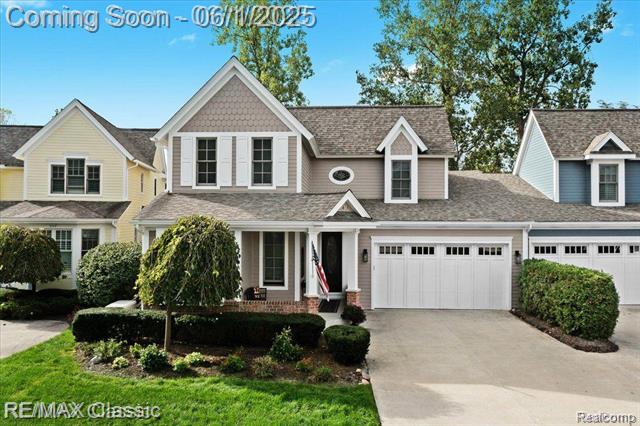 front view picture of 343 River Wood Trl, Milford, MI. 48381