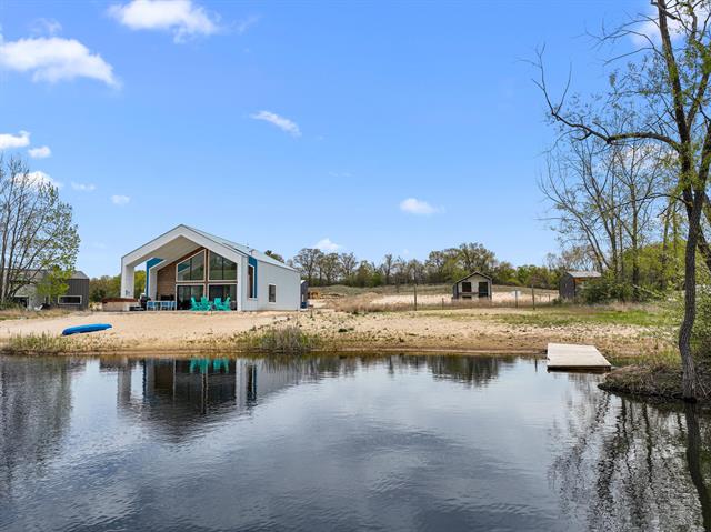 front view picture of 7469 Lake Solis Drive, Stevensville, MI. 49127