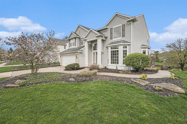front view picture of 580 Hartfield Drive Se, Ada, MI. 49301