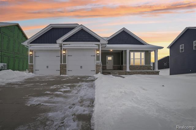 front view picture of 524 Birkdale Lane, Howell, MI. 48843