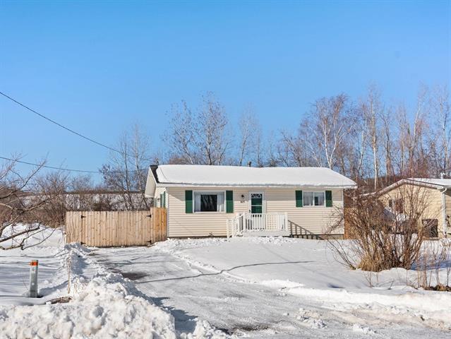 front view picture of 3829 Brook, Traverse City, MI. 49684
