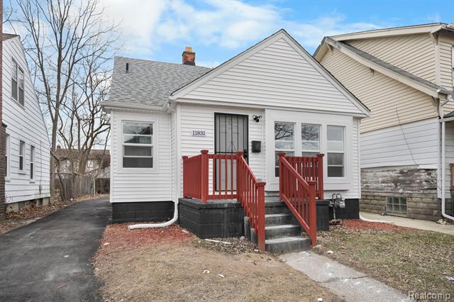 front view picture of 11831 Promenade Street, Detroit, MI. 48213