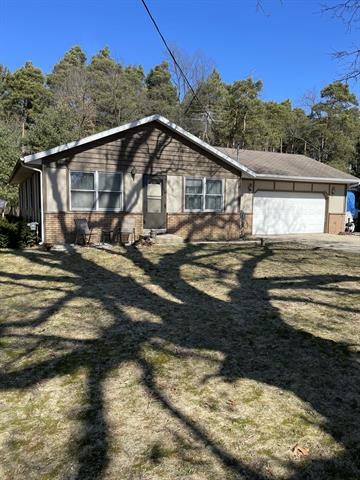 front view picture of 30300 64Th Avenue, Lawton, MI. 49065