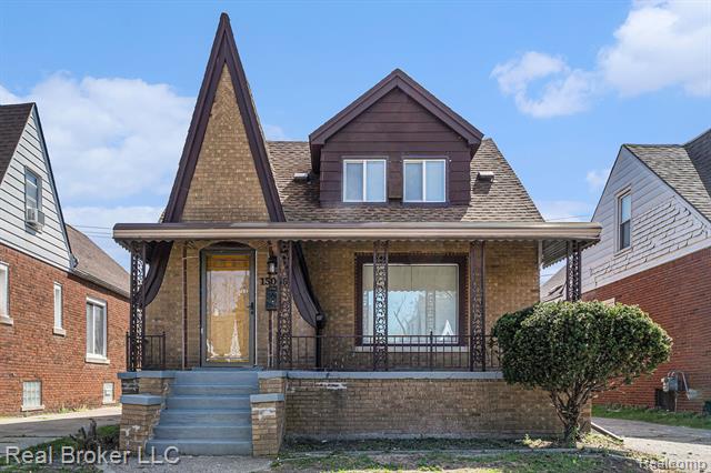 front view picture of 15066 Appoline Street, Detroit, MI. 48227