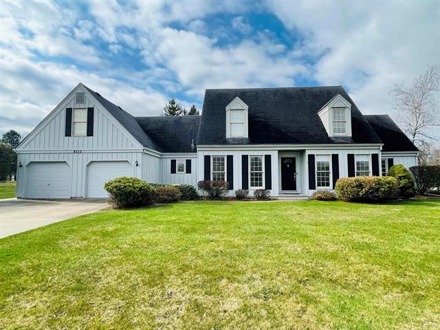 front view picture of 4535 S White Trillium Drive, Saginaw, MI. 48603