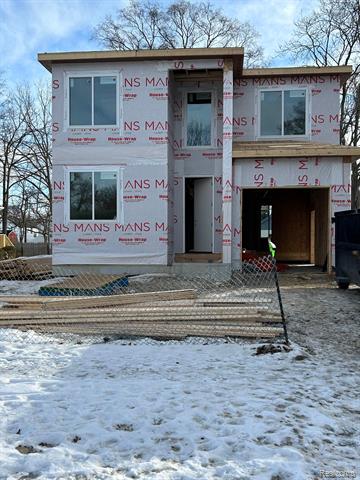 front view picture of 24428 Republic Avenue, Oak Park, MI. 48237