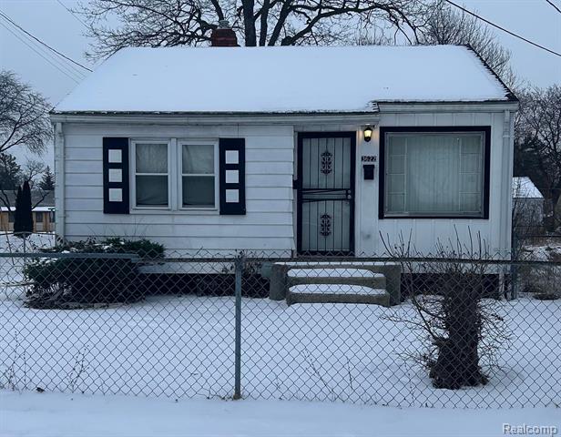 front view picture of 3622 Winona Street, Flint, MI. 48504