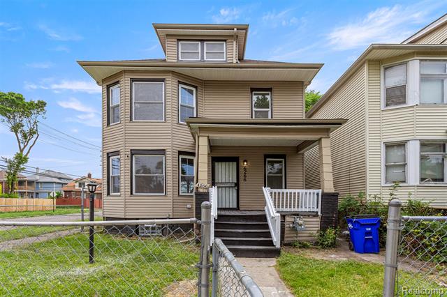 front view picture of 4266 Seminole Street, Detroit, MI. 48214