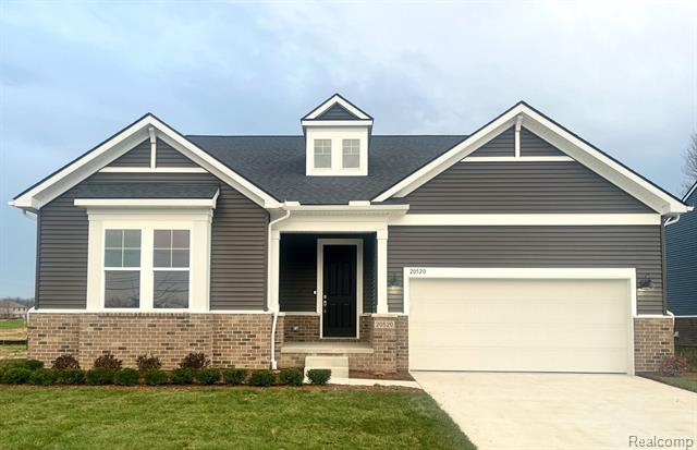 front view picture of 20473 West Kilburn Drive, Macomb, MI. 48044