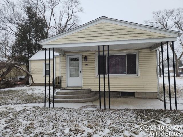 front view picture of 306 S 27 Th Street, Saginaw, MI. 48601