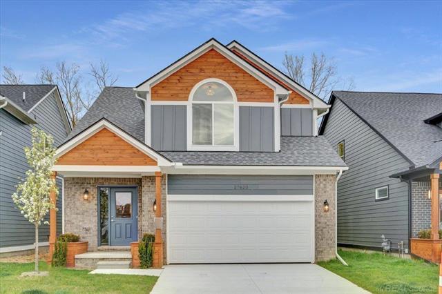 front view picture of 27620 Maryjane Lane E, New Baltimore, MI. 48047