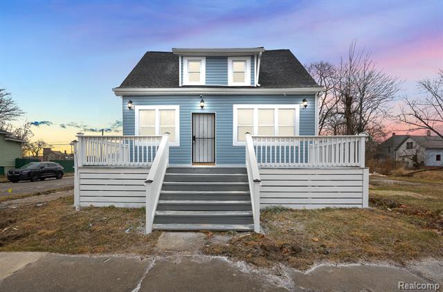 front view picture of 3438 Mcclellan Street, Detroit, MI. 48214