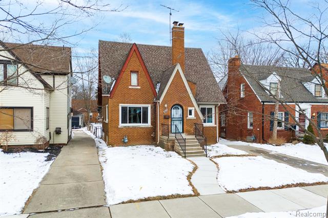 front view picture of 4876 Audubon Road, Detroit, MI. 48224