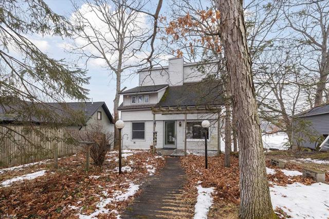 front view picture of 15242 Murray Road, Byron, MI. 48418